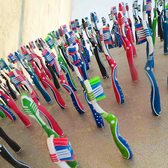 recycle-tooth-brushes