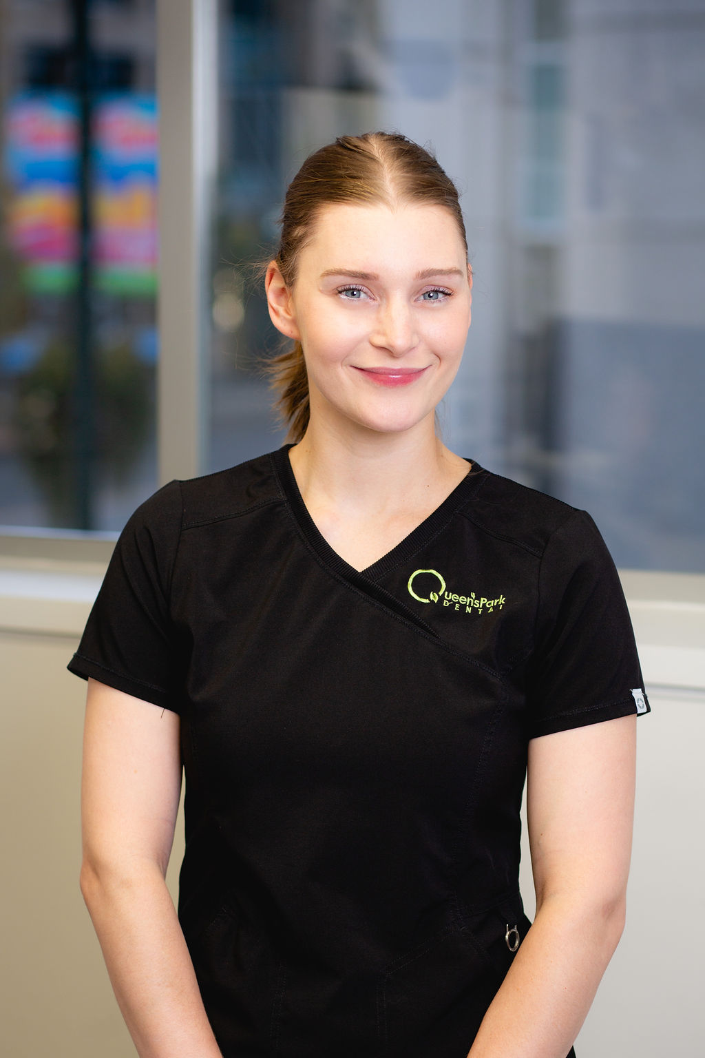 QUEENSPARKDENTAL-Breanna new west dentist